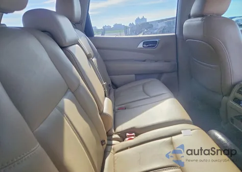 2014 Nissan Pathfinder S z USA, uszkodzony, nr VIN 5N1AR2MN1EC715771